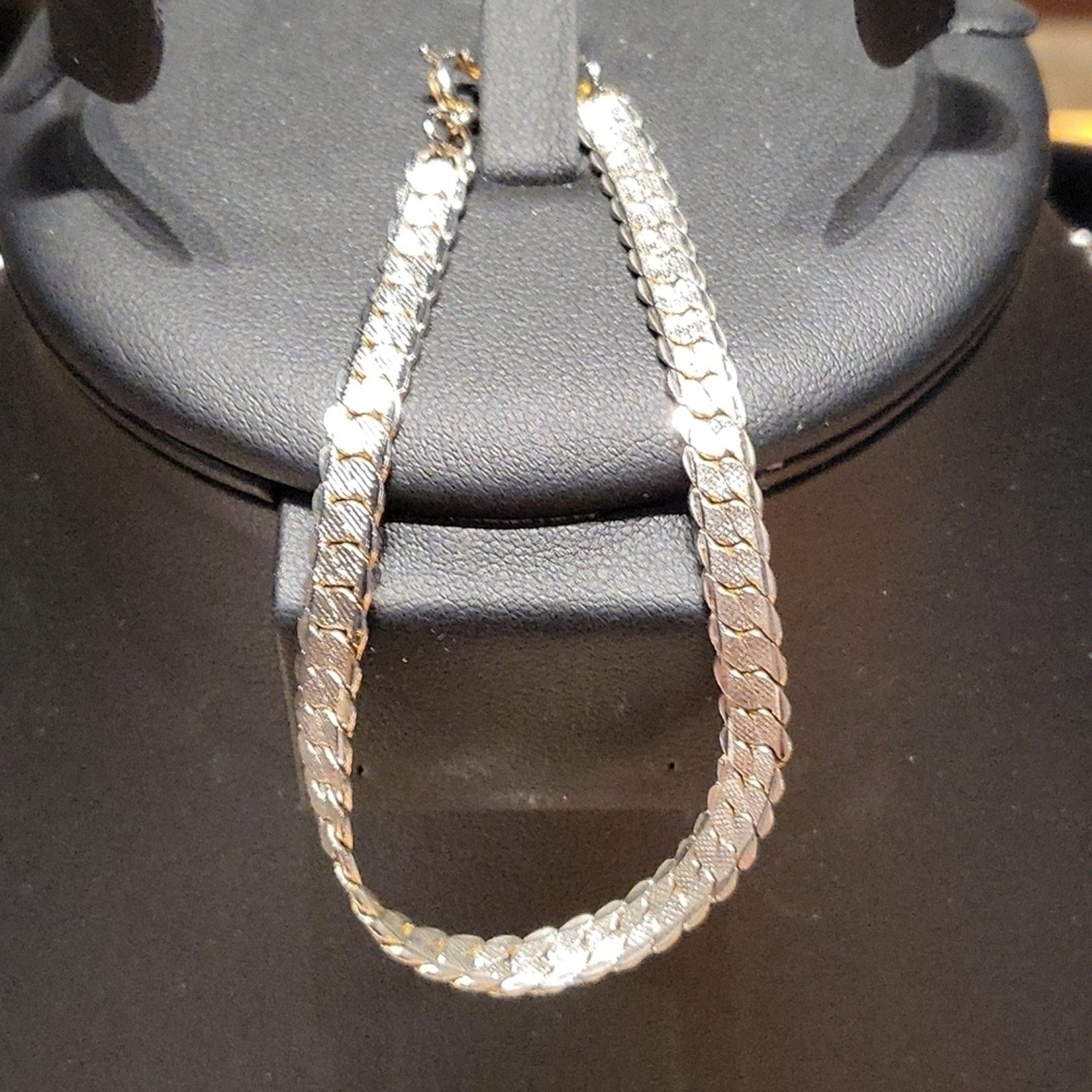 Vintage fashion necklace and bracelet set
