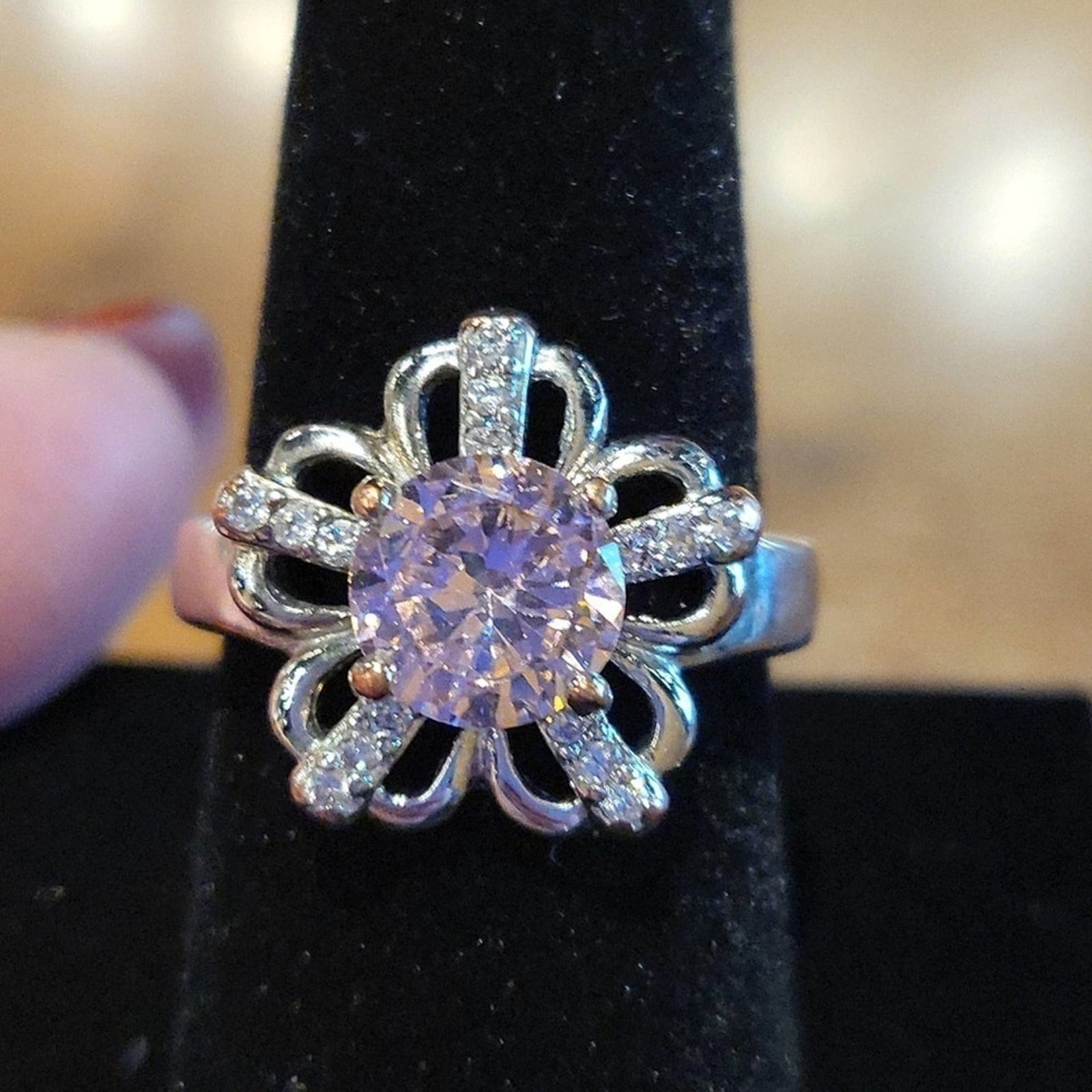 Floral ring with pink center stone with rhinestones on each petal | Size 8