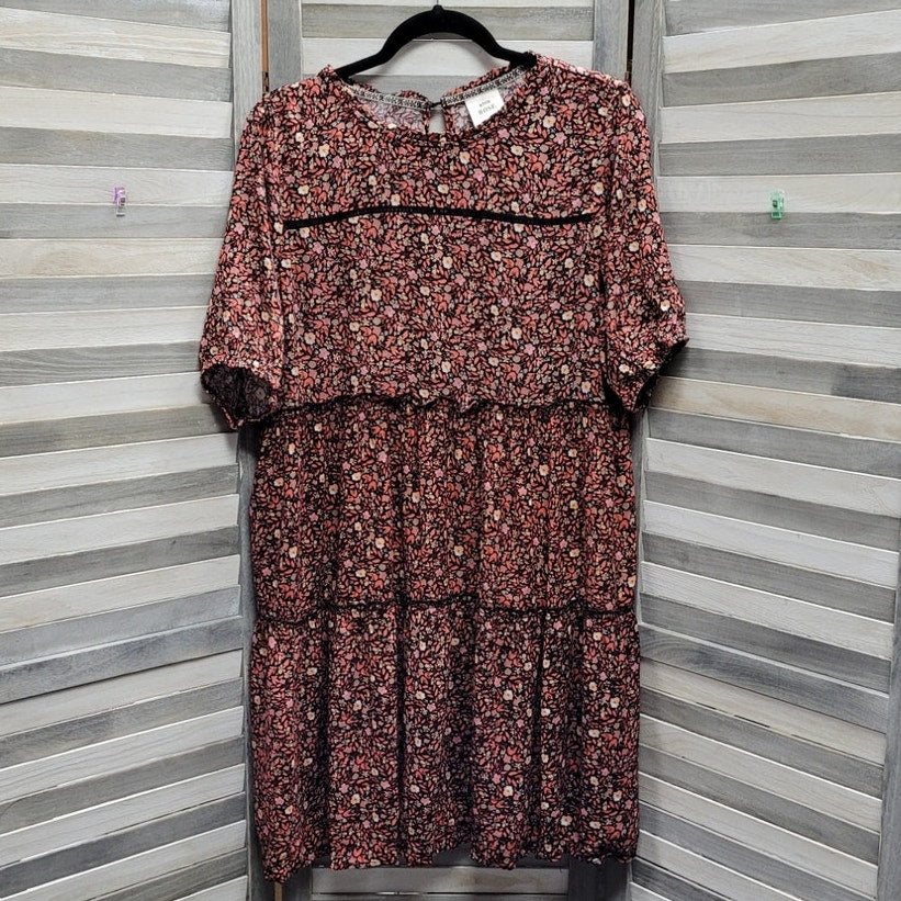 Women's Short Sleeve Tiered Dress | Knox Rose | Medium