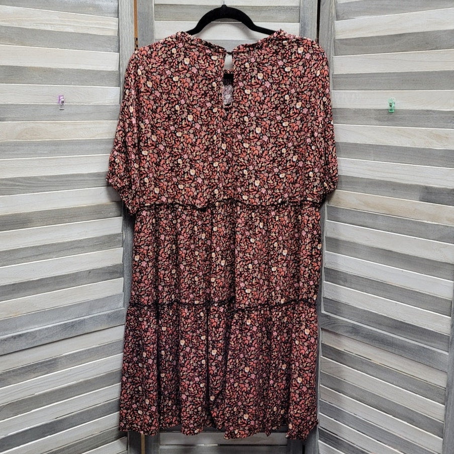 Women's Short Sleeve Tiered Dress | Knox Rose | Medium