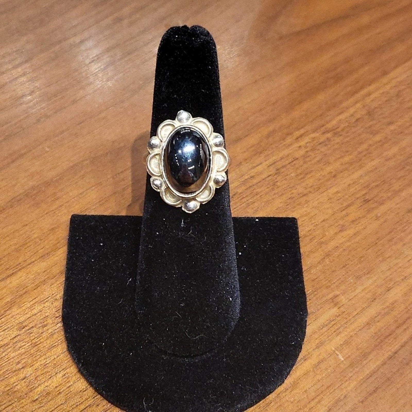 Vintage silver fashion ring with black stone | 5 1/2