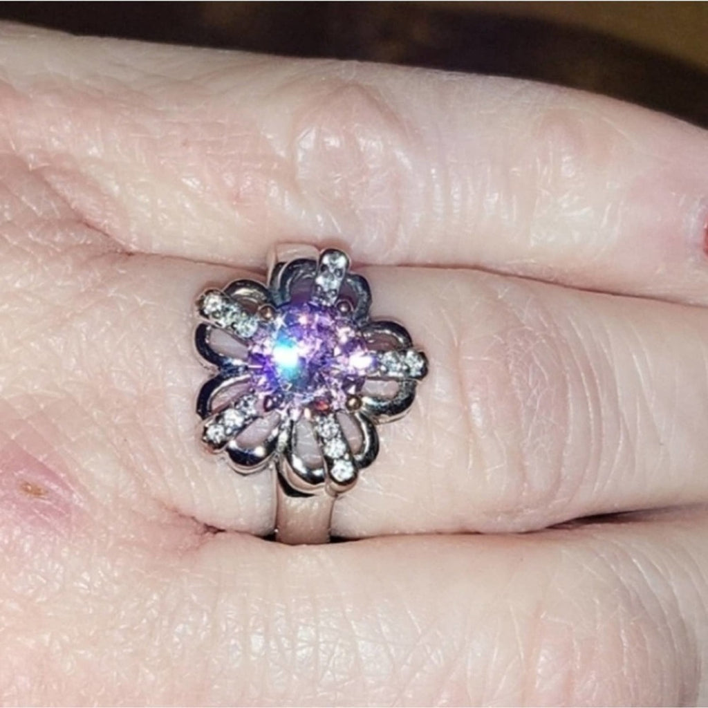 Floral ring with pink center stone with rhinestones on each petal | Size 8