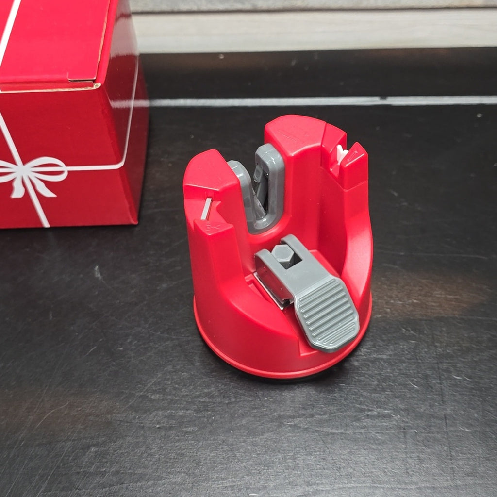 Knife & Scissor Sharpener | Chefologist