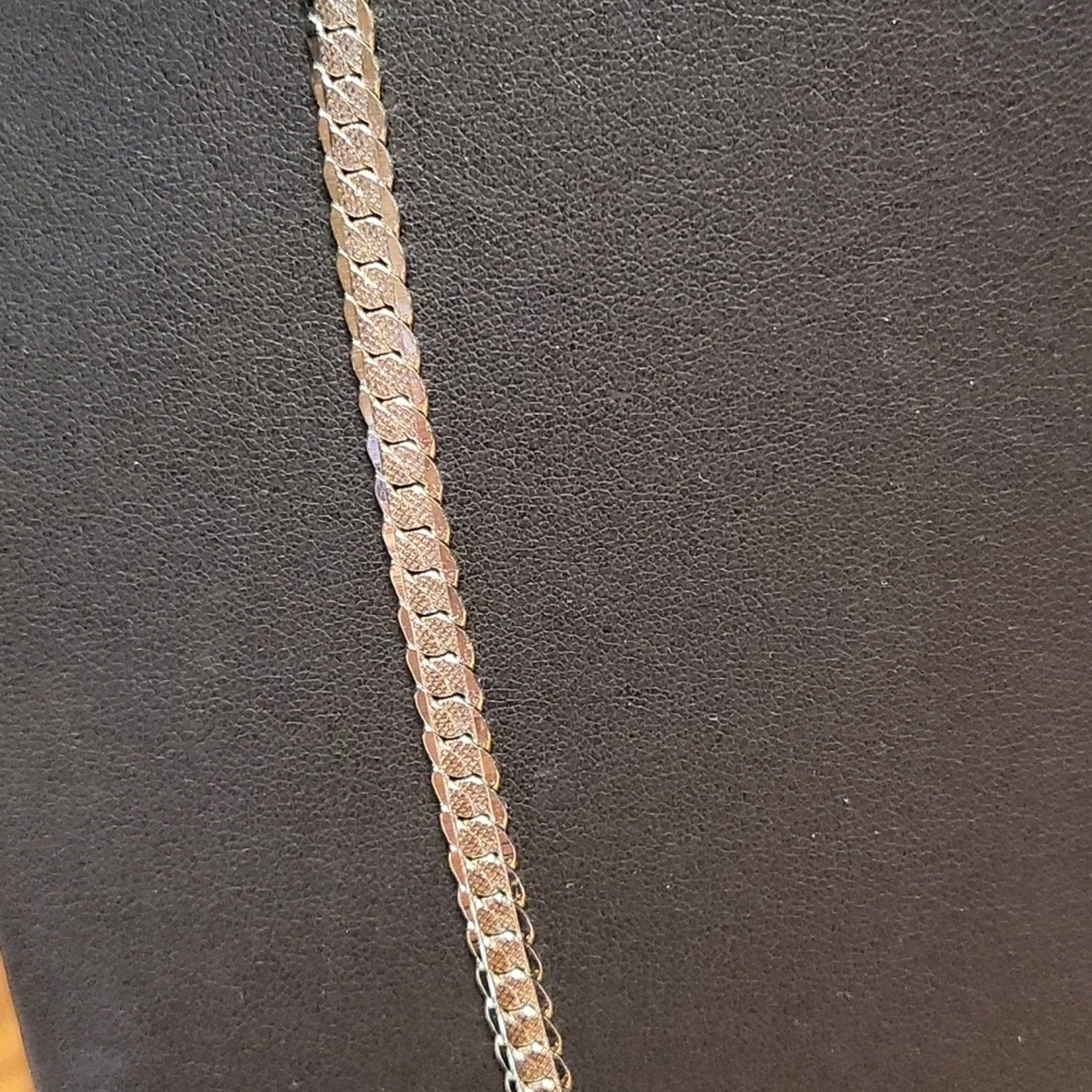 Vintage fashion necklace and bracelet set